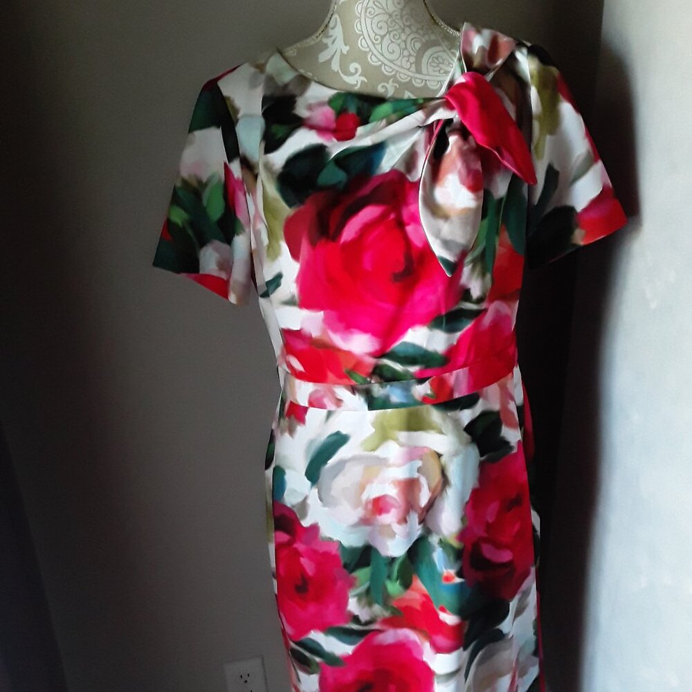 London Times lovely floral bow neckline sheath dress size 12